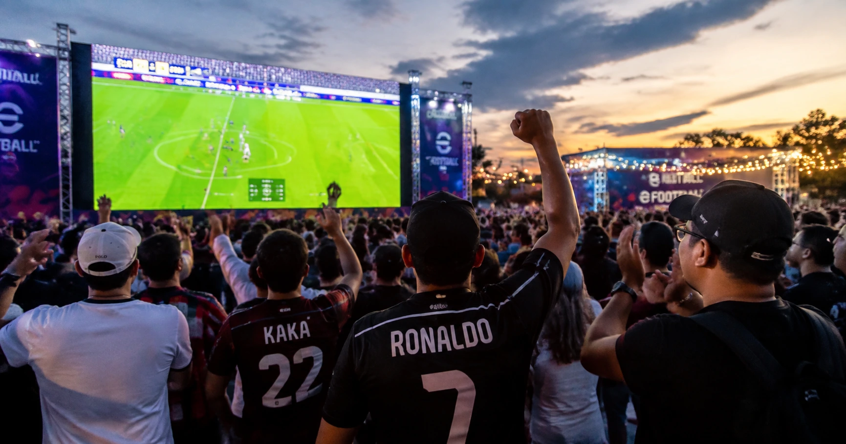 Giới Thiệu Về e soccer live Và Các Ứng Dụng Tham Gia Trực Tiếp - image 3